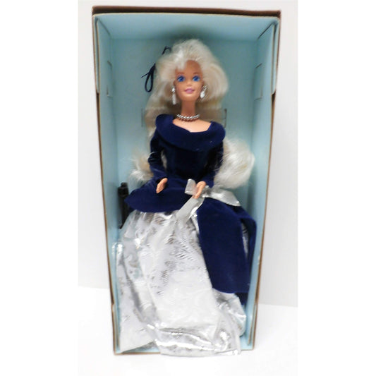 Barbie - An Avon Exclusive Special Edition Winter Velvet - Made by Mattel in 1995